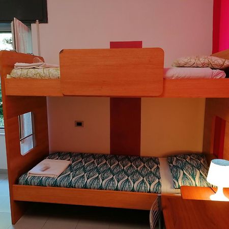 Perla Del Levante Hostel فرامورا الغرفة الصورة