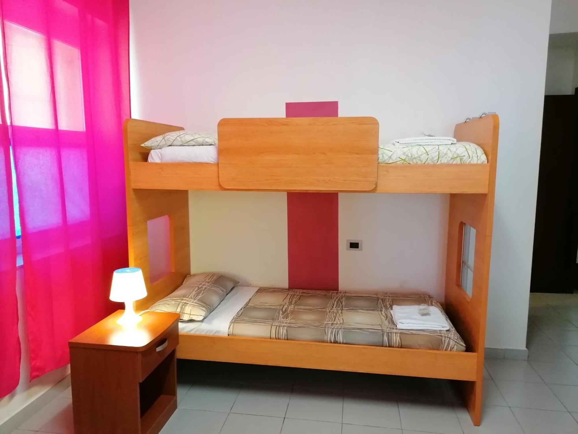 Perla Del Levante Hostel فرامورا الغرفة الصورة